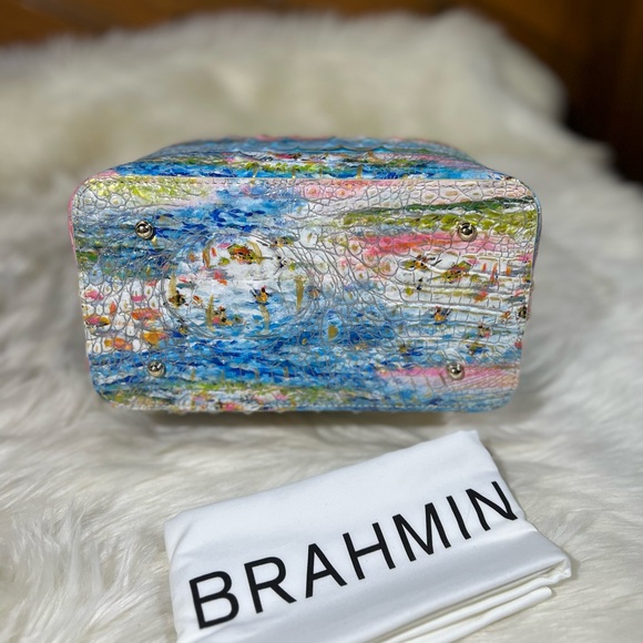 Brahmin Celina Staycation Melbourne Bucket Shoulder Bag NWT - Picture 8 of 11